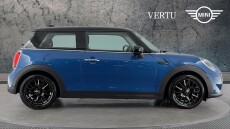 MINI Hatchback 1.5 Cooper Classic 3dr Auto Petrol Hatchback